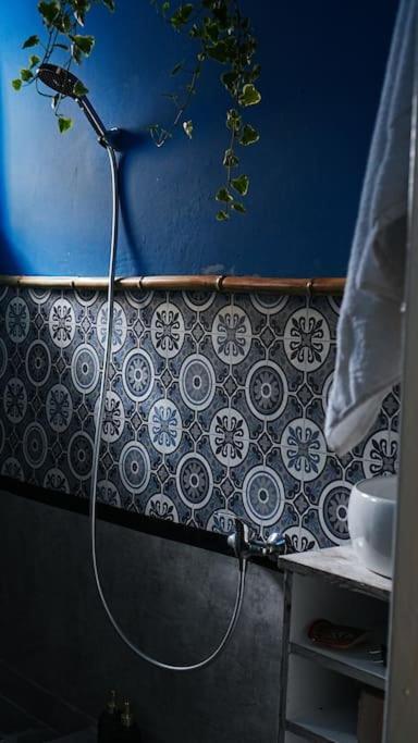 Sahara Studio With Shared Bathroom In City Centre Bratislava Exterior photo
